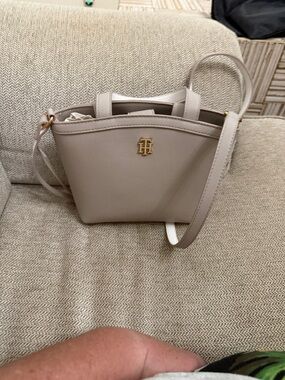 Tommy Hilfiger Neutral Beige Crossbody Bag with Gold Logo